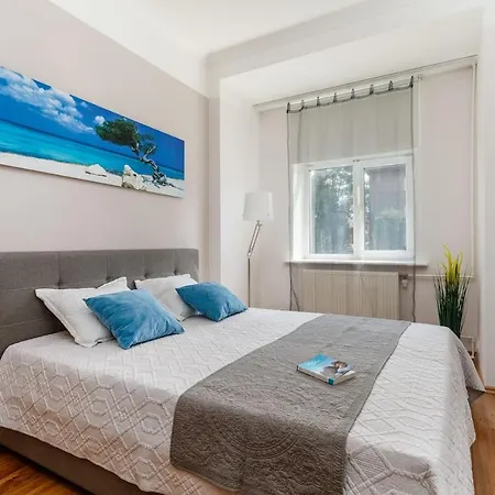 City Center Spacious Holiday Vee Apartamento